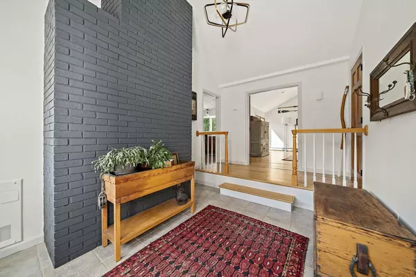 Pembroke, MA 02359,69 Dwelley Street