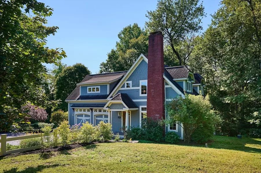 36 Sovereign Way, Northampton, MA 01062