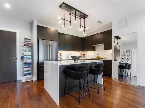 Boston, MA 02128,99 Sumner #321