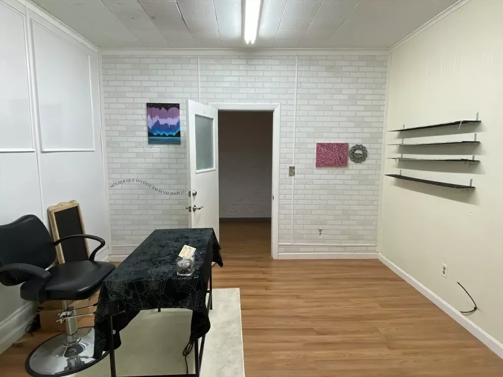 Peabody, MA 01960,24 Main Street #26