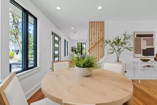 Arlington, MA 02476,278 Hillside Avenue