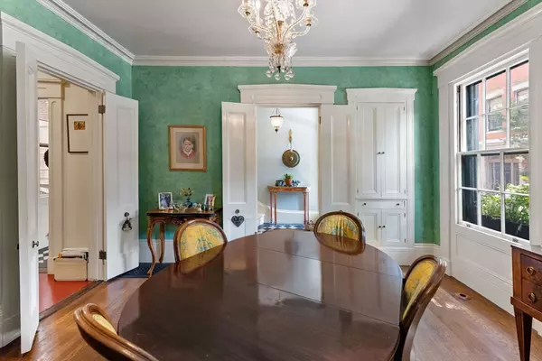 Boston, MA 02114,133 Myrtle St