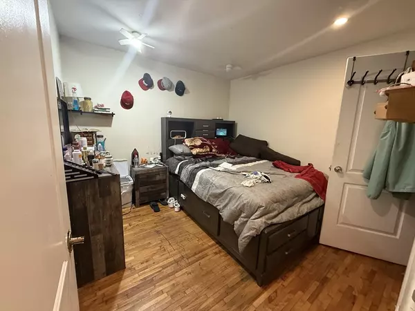 Boston, MA 02128,305 Princeton St #2