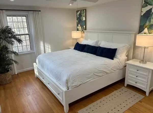 Barnstable, MA 02632,97 Headwaters Rd