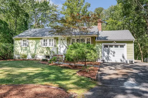 Reading, MA 01867,544 Pearl St