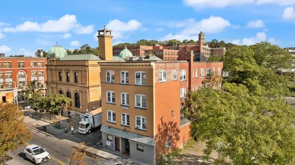 Lynn, MA 01901,374-378 Washington St