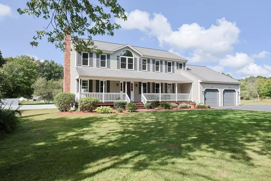 2 Nicole Way, Rehoboth, MA 02769