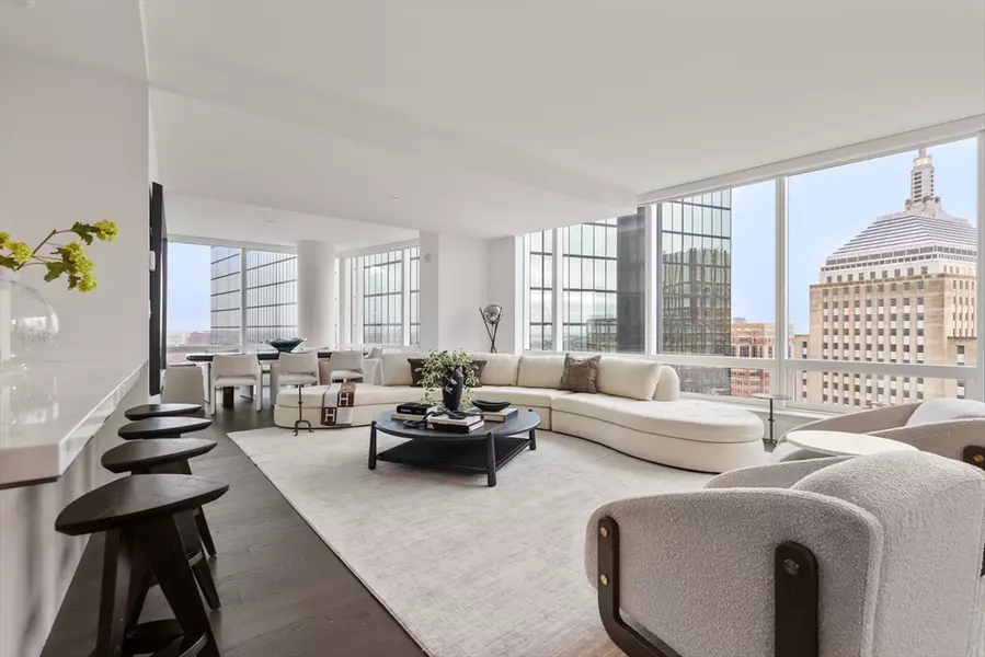 430 Stuart St #27D, Boston, MA 02116