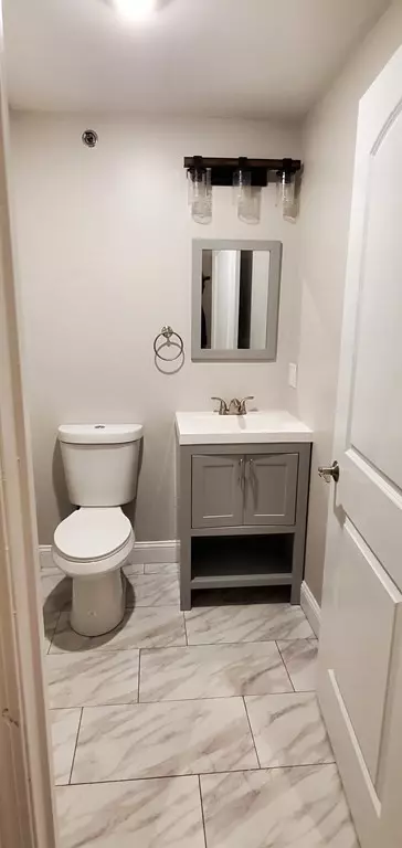 Peabody, MA 01960,1 Main St #301