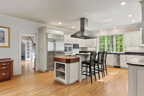 Walpole, MA 02081,1080 North St