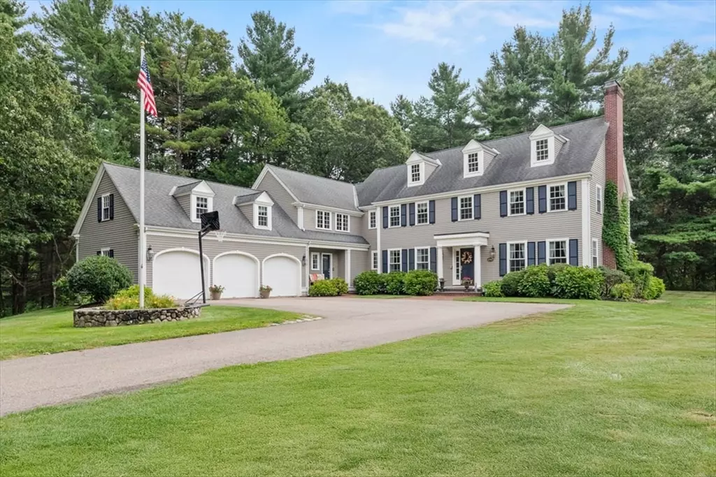 Walpole, MA 02081,1080 North St