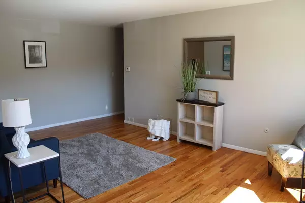 Agawam, MA 01001,24 Regency Park Drive #24