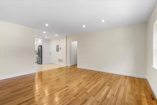 Boston, MA 02135,30 Lake Shore Ct #1