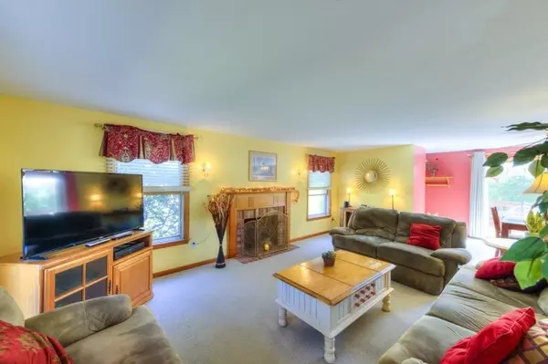 Worcester, MA 01606,16 Mohave Road