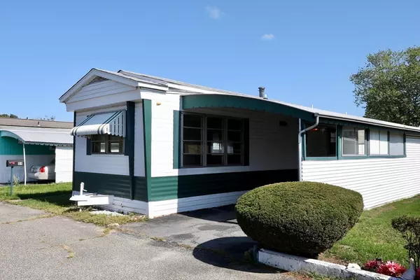 North Attleboro, MA 02760,130 E Washington Street #84
