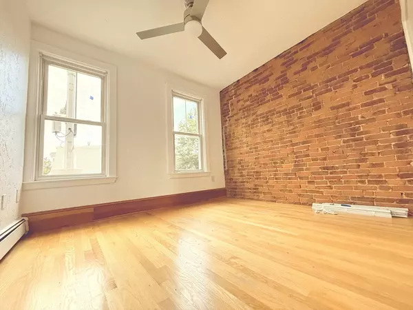 Boston, MA 02127,675 East 7th Street #3