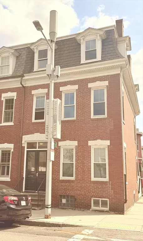 Boston, MA 02127,675 East 7th Street #3