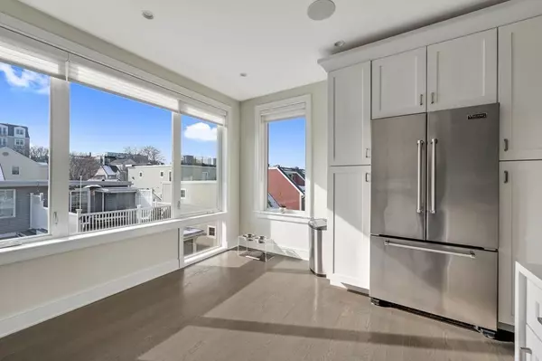 Boston, MA 02127,405 West First Street #303