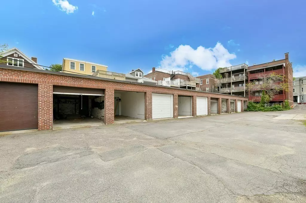 Boston, MA 02127,404R K St (Spot 4)