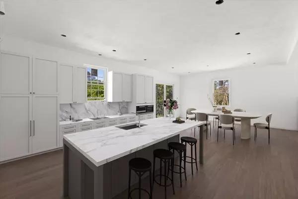 East Bridgewater, MA 02333,505 N Central St