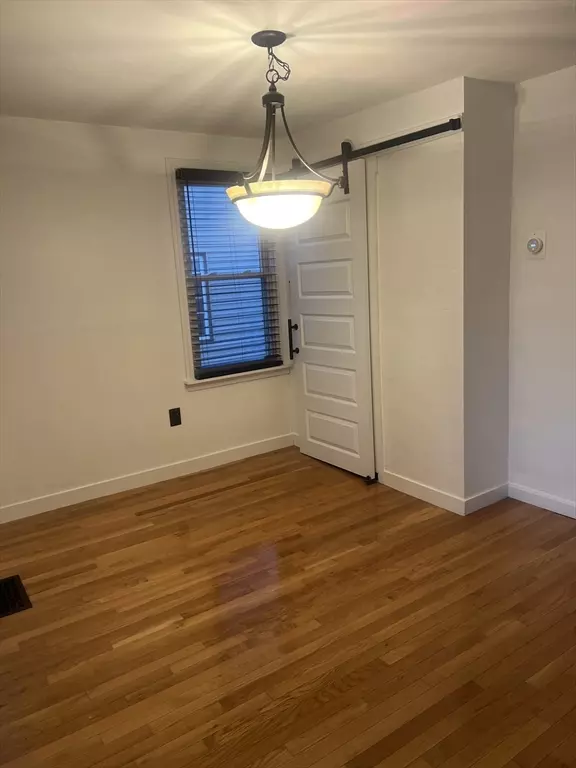 Swampscott, MA 01907,80 Pine St.