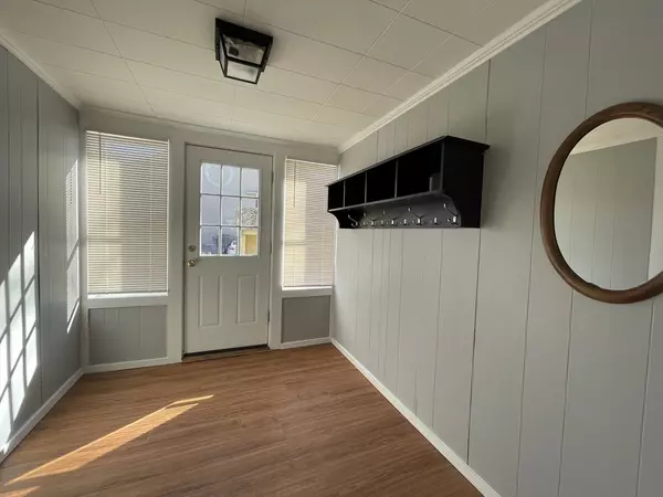Danvers, MA 01923,36 Pickering #2