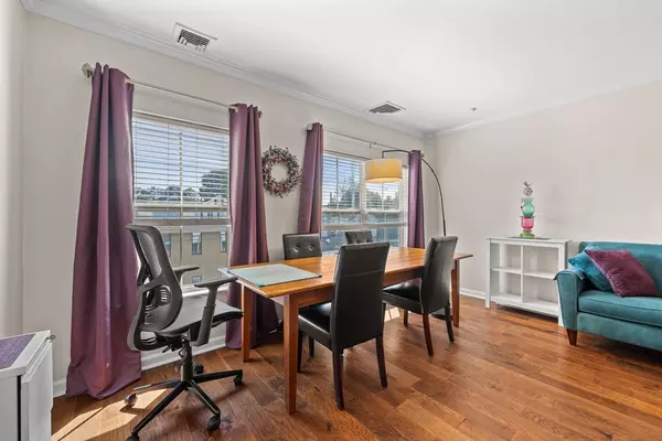 Hudson, MA 01749,248 Main Street #216