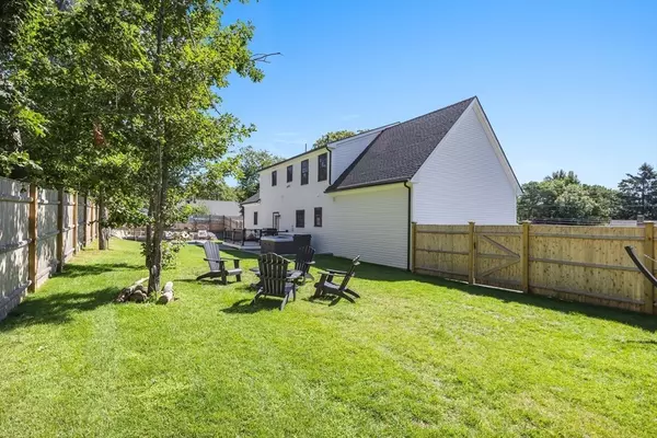 Yarmouth, MA 02675,800 Route 6a