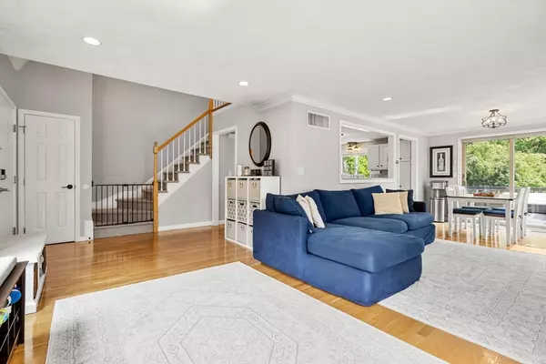 Boxford, MA 01921,28 Andrews Farm Rd