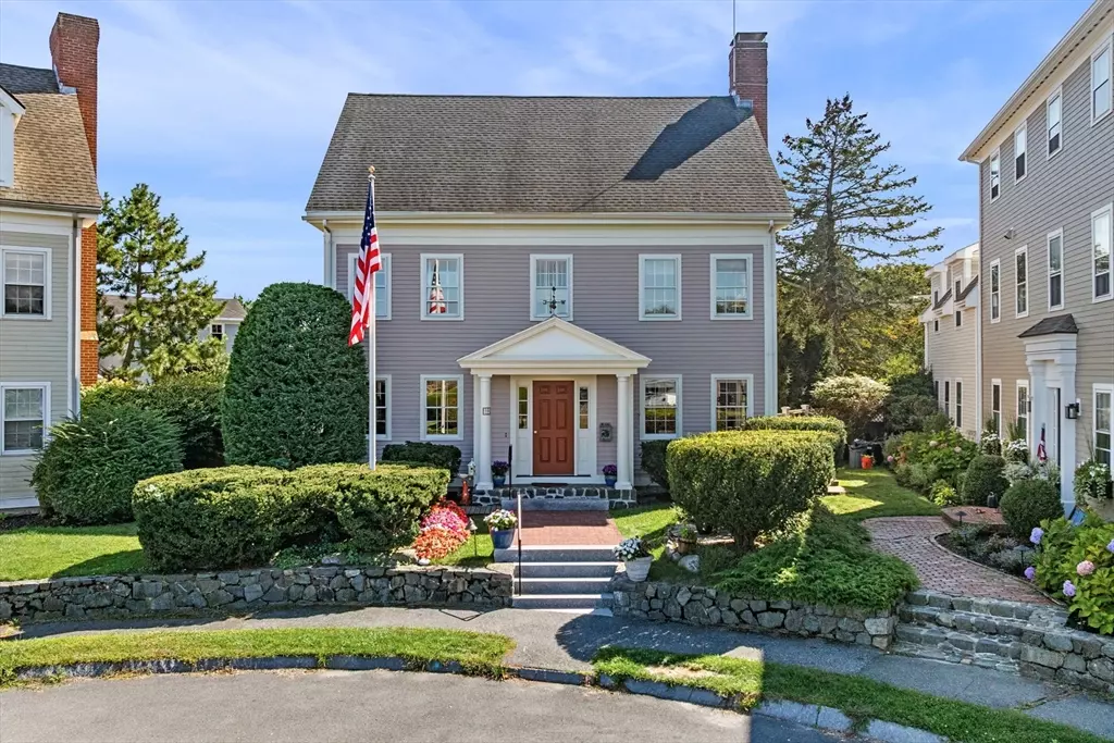 Marblehead, MA 01945,19 Doaks Lane