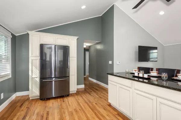 Springfield, MA 01151,130 Mazarin St