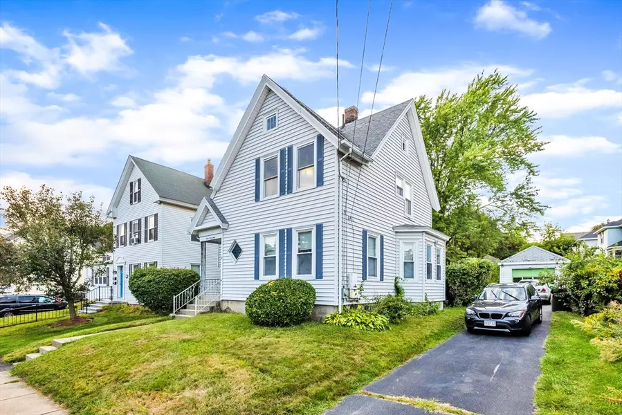 11 Paris St, Marlborough, MA 01752