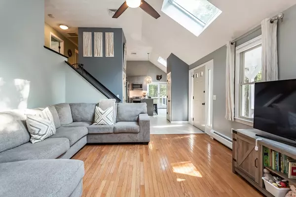 Attleboro, MA 02703,23 Cumberland Ave