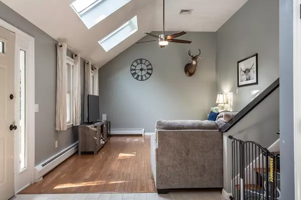 Attleboro, MA 02703,23 Cumberland Ave