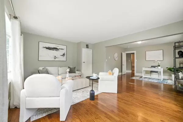 Waltham, MA 02453,61 Boynton St