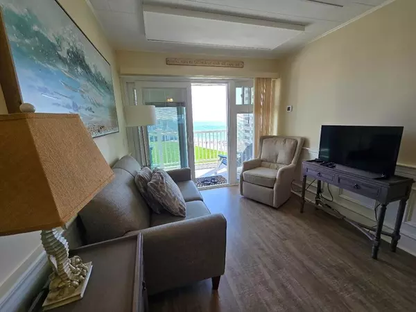 Dennis, MA 02639,113 Old Wharf Road #7