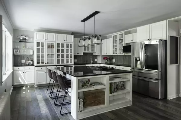 Beverly, MA 01915,619 Hale Street #4