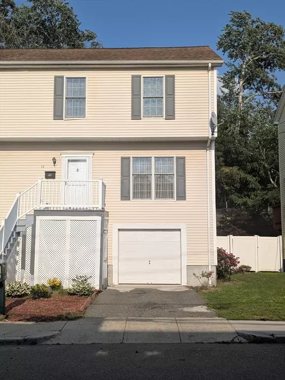 Boston, MA 02119,14 Robey Street #14