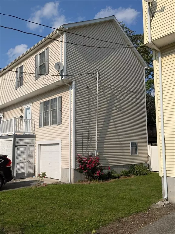 Boston, MA 02119,14 Robey Street #14