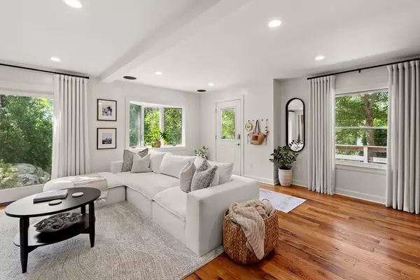 Gloucester, MA 01930,42 Englewood Rd