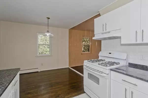 Agawam, MA 01001,236 Regency Park Drive #236