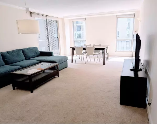 Brookline, MA 02445,44 Washington St #501