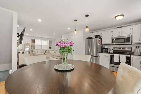 Haverhill, MA 01832,43 Mercury Ter #43