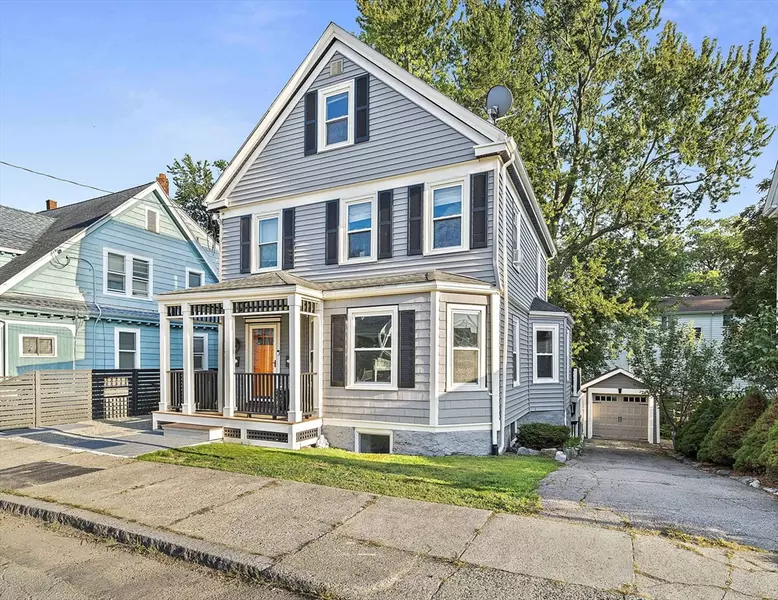 77 Botolph St, Quincy, MA 02169