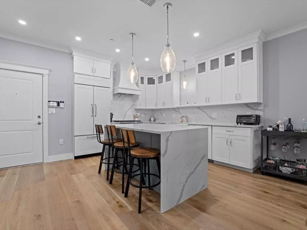 Westwood, MA 02090,298 Washington Street #210