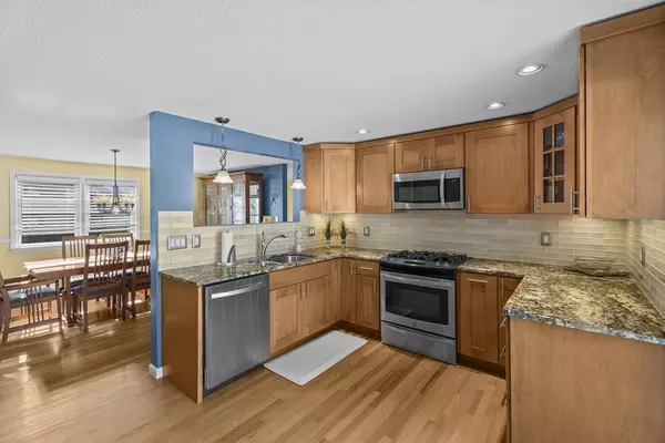 Agawam, MA 01001,144 Mallard Circle