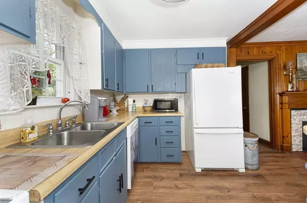 Gardner, MA 01440,11 Myrtle Rd