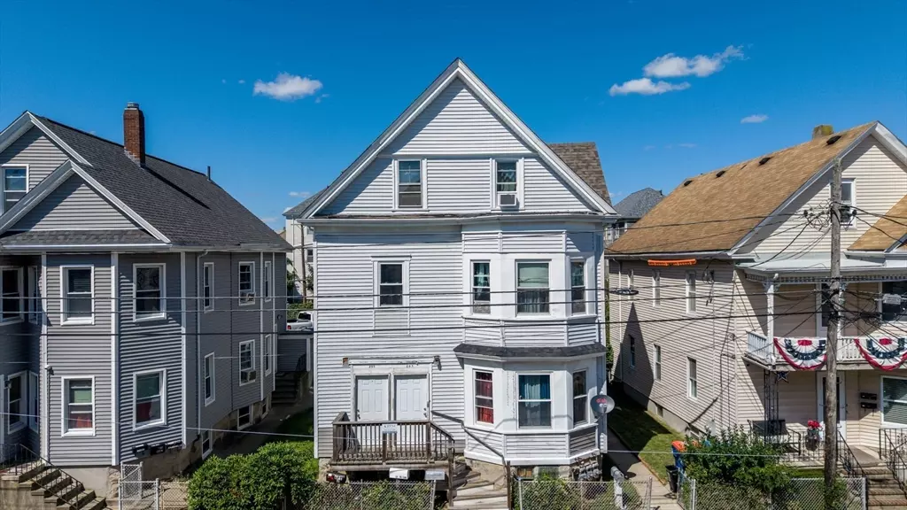 New Bedford, MA 02746,203-205 Tinkham St