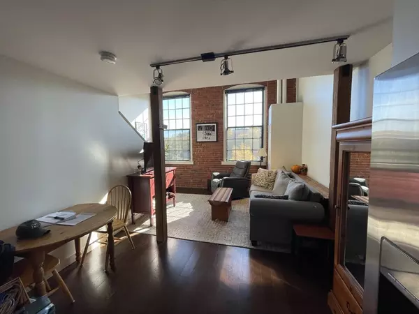 48 Water Street #403, Worcester, MA 01604