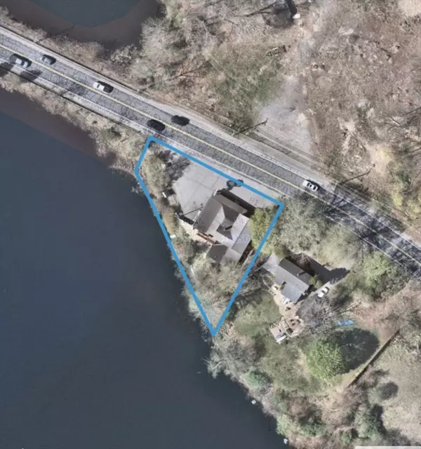Norton, MA 02677,92 Mansfield Avenue